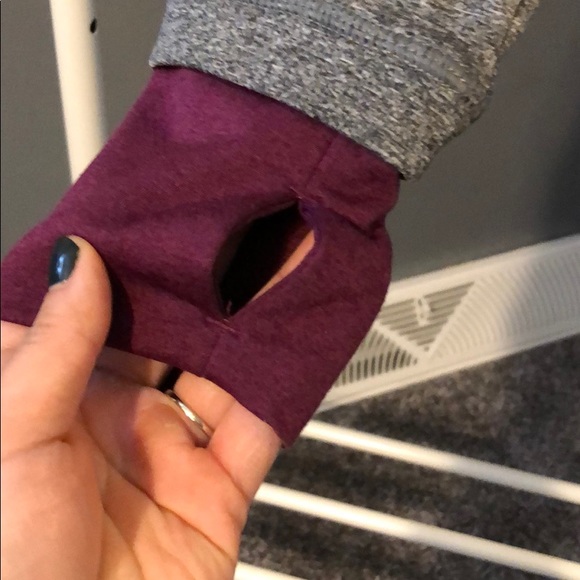 Gray and plum Reebok pull over - Picture 2 of 5